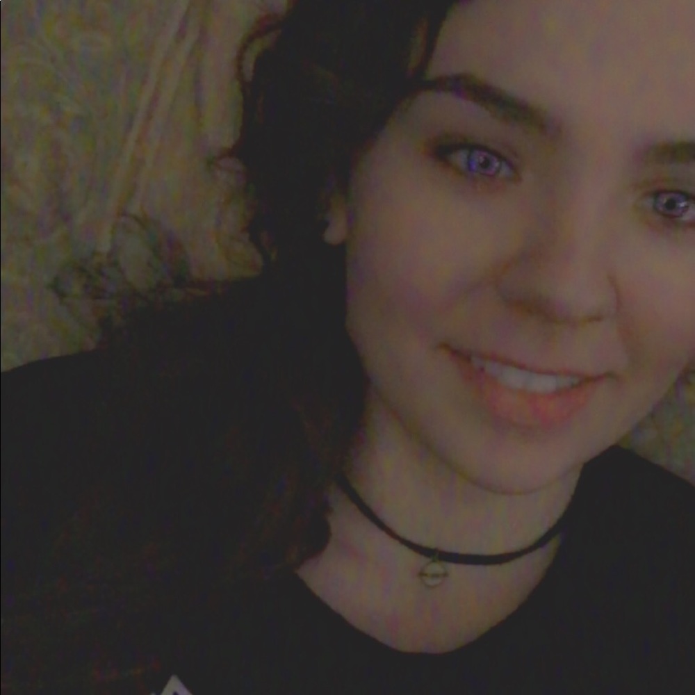 Meet your Posher, Samantha